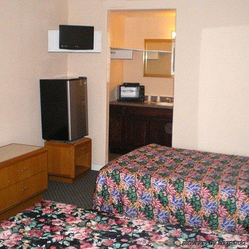 A1 Value Inn Hernando Ruang foto